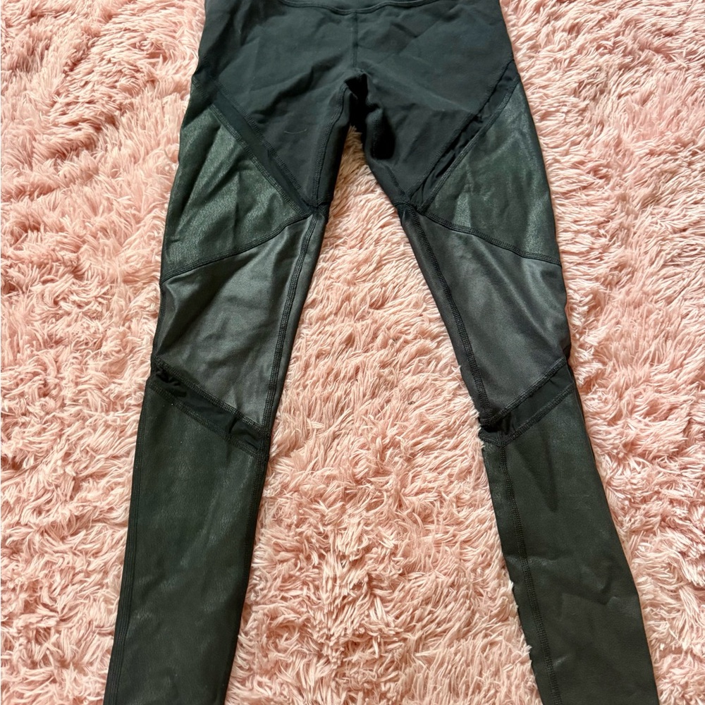 ALO Yoga Black Leggings